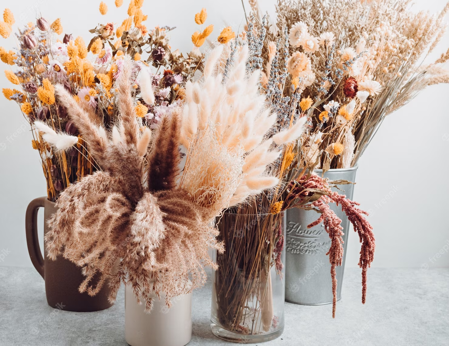 dried flowers herbs