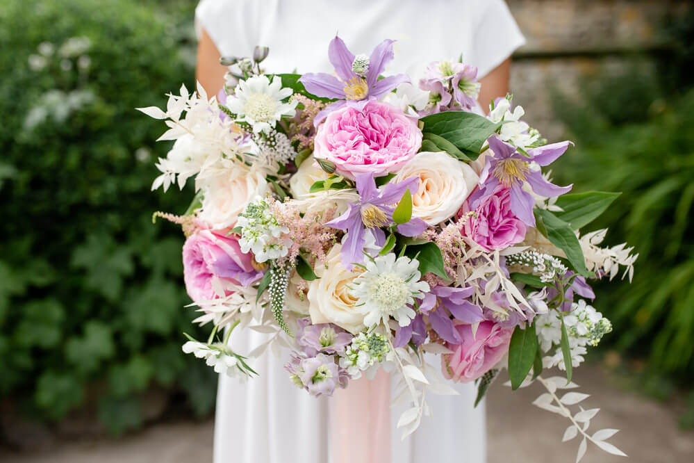 spring wedding flowers
