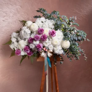 Lunadove | Floral Tripod - https://www.beato.com.sg/product/lunadove-floral-tripod/