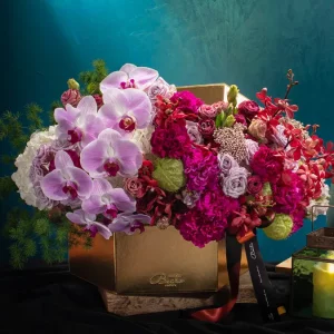 Zakynthos | Floral Giftbox - https://www.beato.com.sg/product/zakynthos-floral-giftbox/