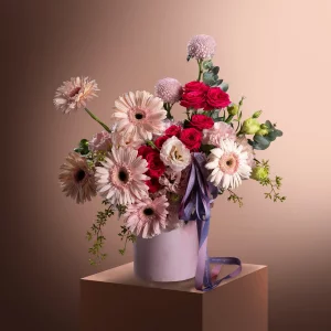 Blooms From Hearts Within | Flower Bloombox - https://www.beato.com.sg/product/blooms-from-hearts-within-flower-bloombox/