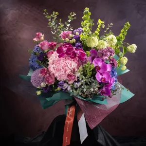 Aurora | Podium Bouquet - https://www.beato.com.sg/product/aurora-podium-bouquet/