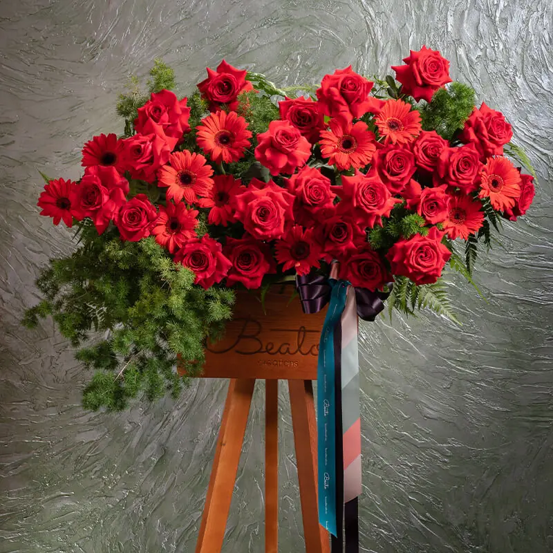 Florence | Floral Tripod