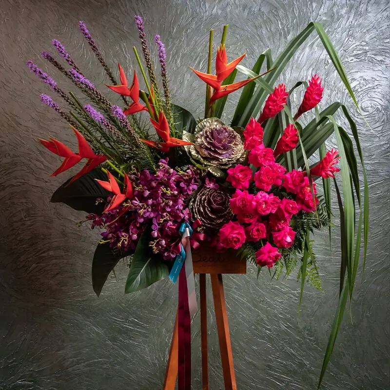 Florence | Floral Tripod