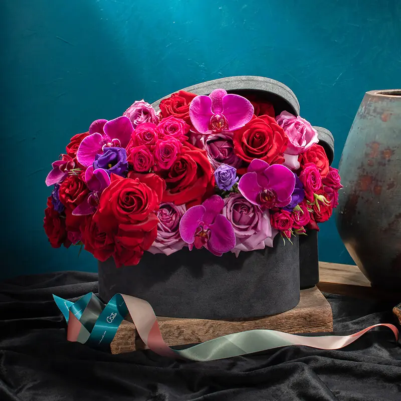 Crete | Floral Giftbox