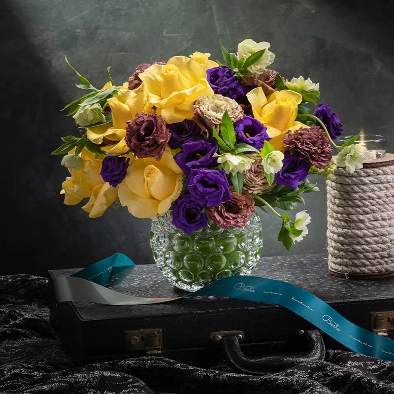 Andromeda | Flowers in Vase