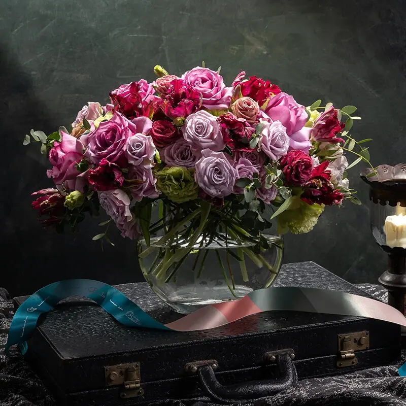 Andromeda | Flowers in Vase