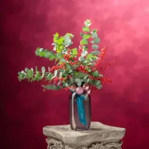 Evaan Christmas Styling - https://www.beato.com.sg/shop/occasions/christmas-trees-and-wreaths/