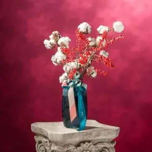 Mistletoe Christmas Styling - https://www.beato.com.sg/shop/occasions/christmas-trees-and-wreaths/
