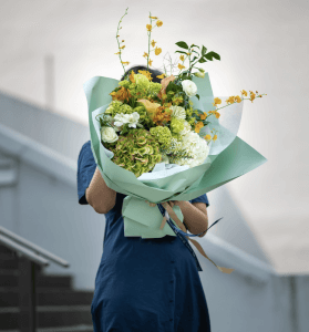 Same day flower delivery Singapore - https://www.beato.com.sg/