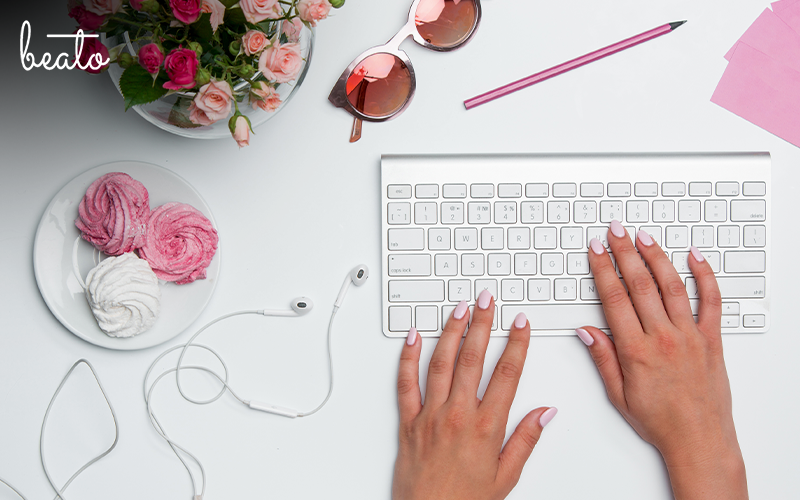 Lady romanticizing her office with splashes of pink
