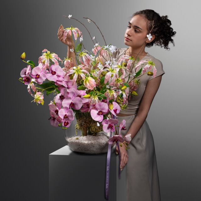 Celebrate Qixi by gifting eternal love with timeless silk and preserved flowers. Dedicate a bloom that lasts forever to someone special. Enjoy 15% off with the code BLOOMING15.

Limited Time | Ends 15 August.

#beatofiore #floralart #flowers