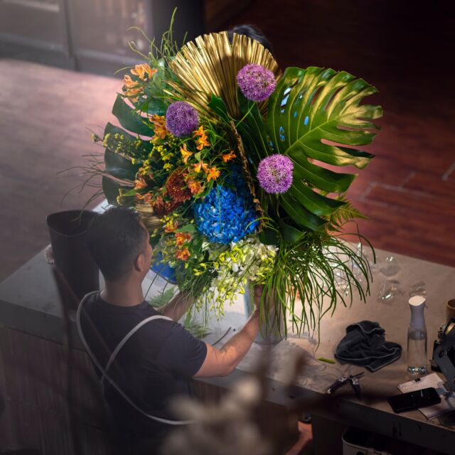 Floristry is the art of capturing emotions in bloom. Each arrangement speaks, not just to be seen, but felt—echoing a chorus of feelings that elevate and enliven the moments and spaces they grace.

#beatofiore #floralart #flowers #floristsg #singaporeflorist #blooms